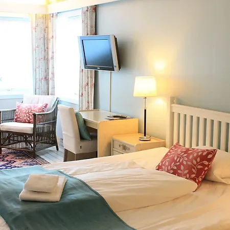 - By Classic Norway Hotel Fevik