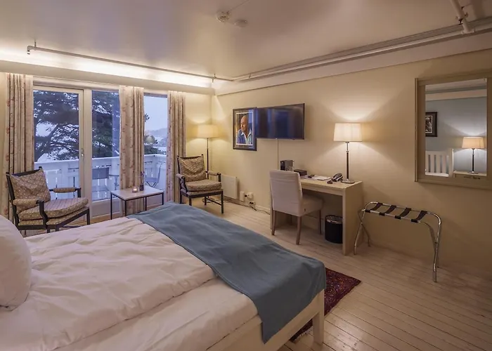 - By Classic Norway 4* Февик