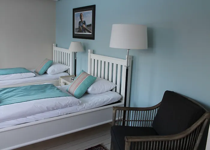 Отель - By Classic Norway Февик