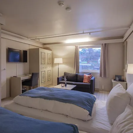 - By Classic Norway Fevik